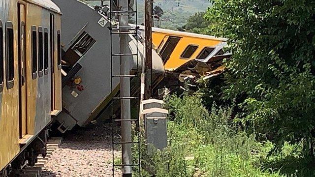 ЮАР, авария на железной дороге