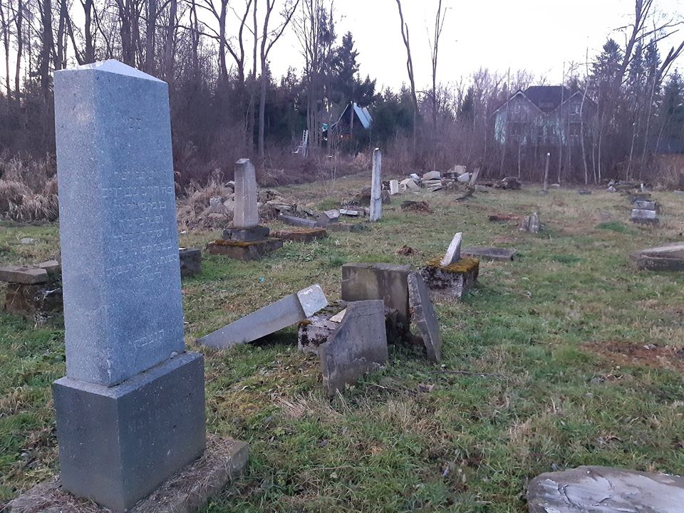 Словакия, вандализм