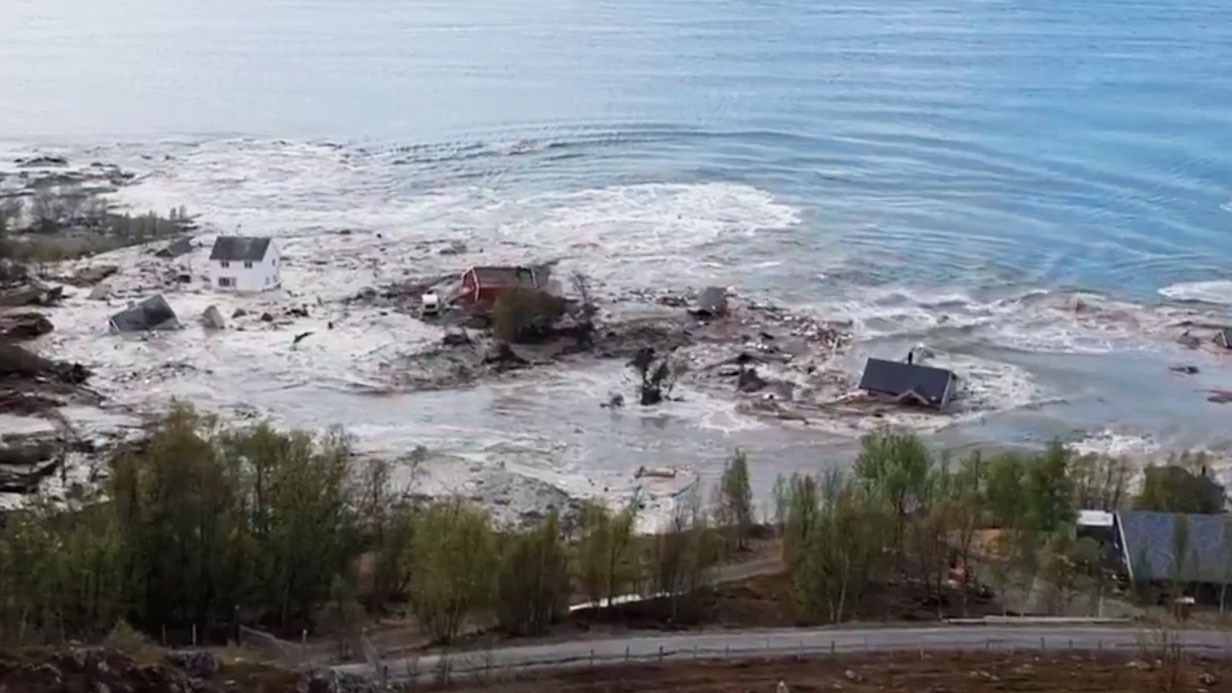 Норвегия, оползень