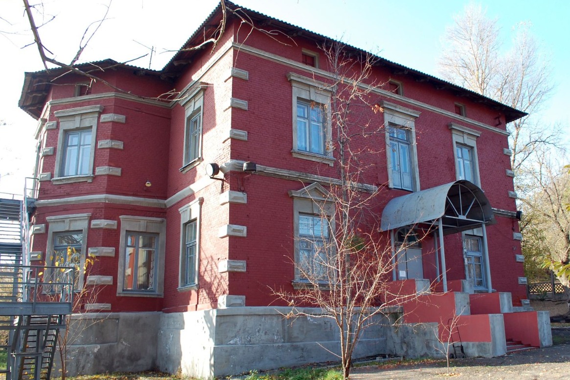 Поликлиника тубдиспансера в Лисичанске