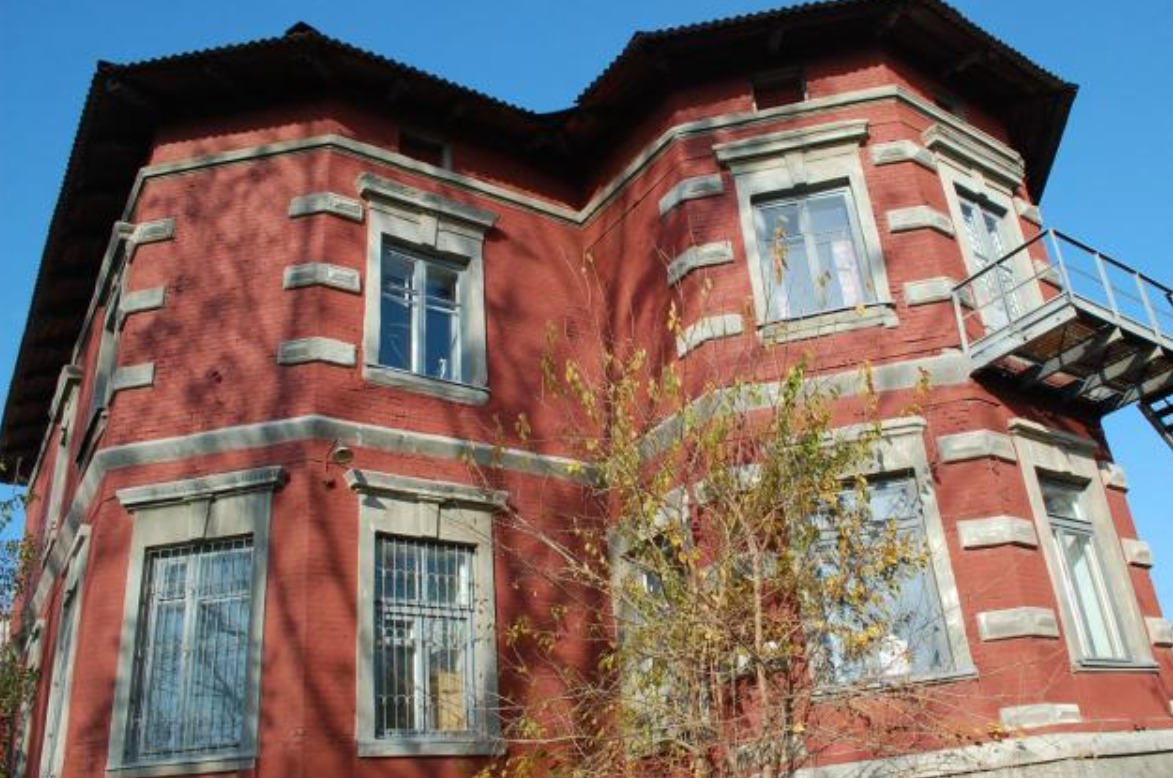 Поликлиника тубдиспансера в Лисичанске