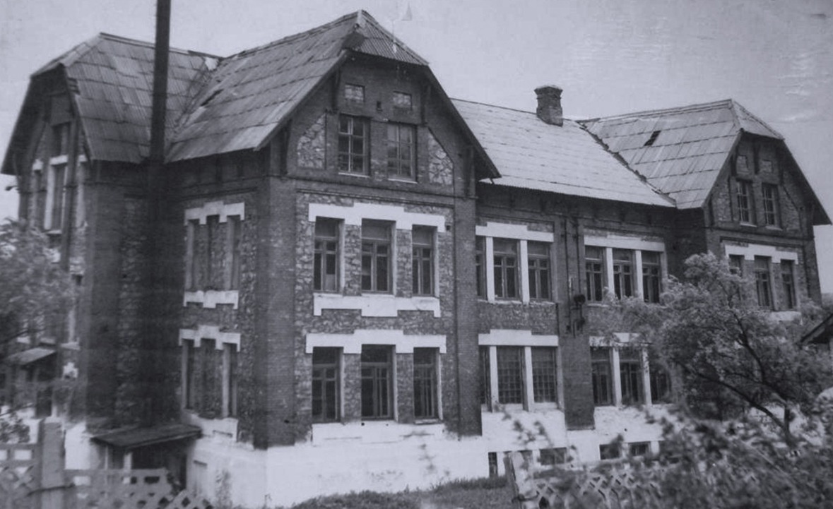 Лисичанская многопрофильная гимназия