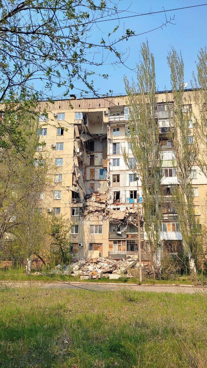 Обвал дома в оккупированном Рубежном