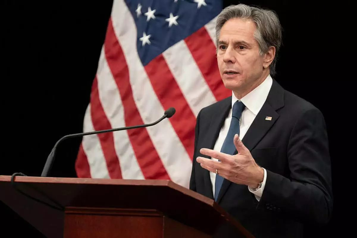 Розгортання ядерної зброї у Білорусі: коментарі Ентоні Блінкена та Єнса Столтенберга