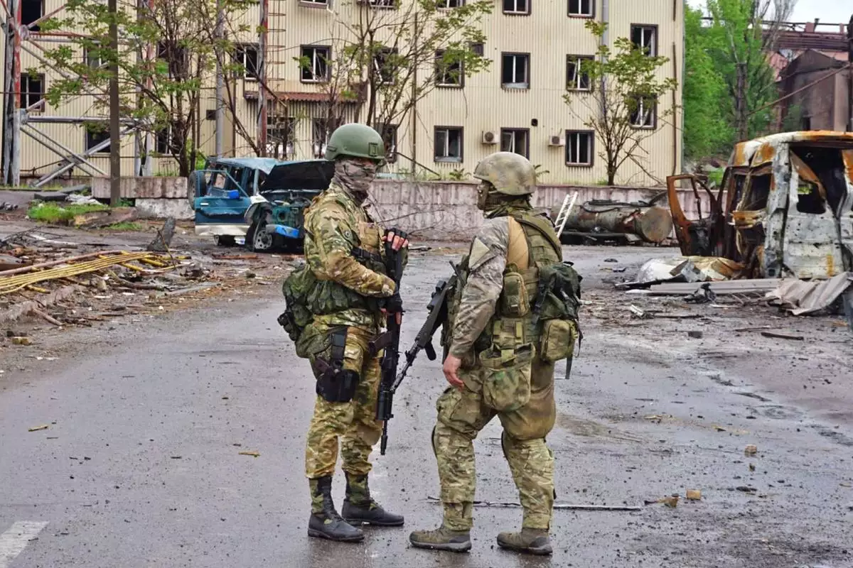 "Тотальное разграбление и трансформация в Индию": В сети рассказали, как "процветает" оккупированный Мариуполь "Тотальное разграбление и трансформация в Индию": В сети рассказали, как "процветает" оккупированный Мариуполь