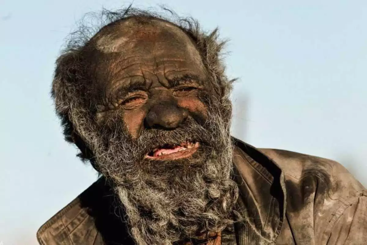 В Иране живет мужчина, который не мылся 60 лет