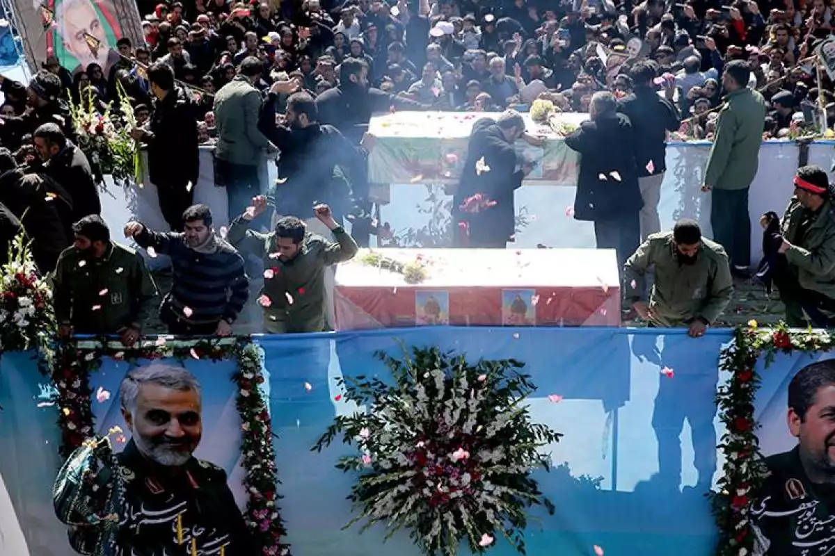 В Иране завершилась церемония похорон Сулеймани