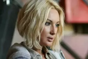 Лера Кудрявцева решила рассказать о пластических операциях