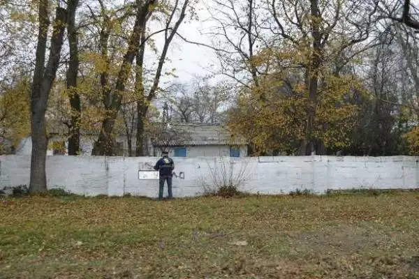 Украинские патриоты в Керчи победили: в городе закрасили последнее граффити Путина